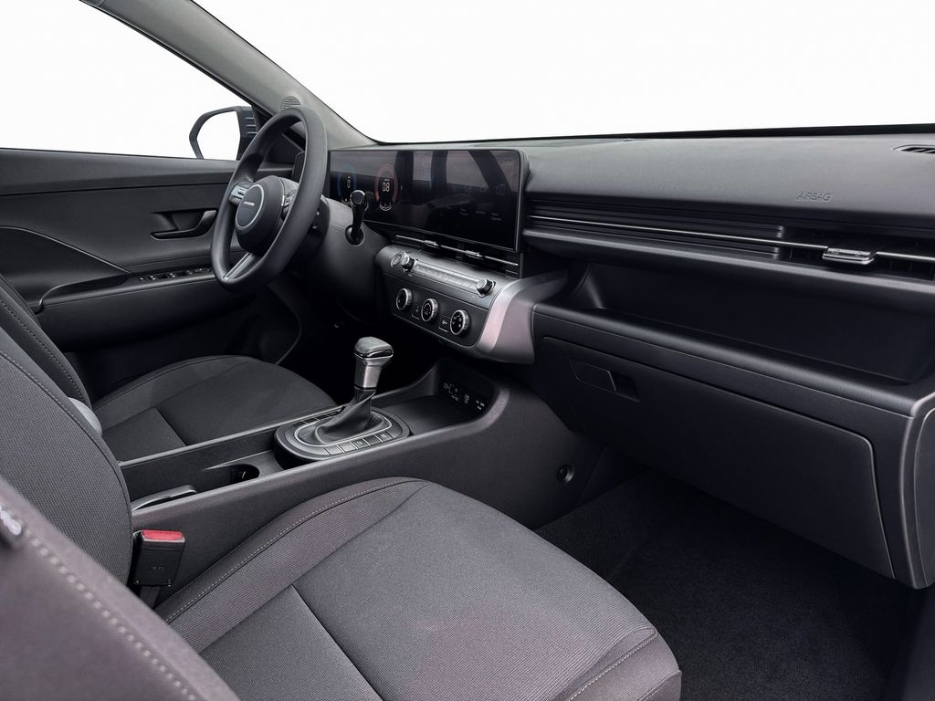 2026 Hyundai Kona SE photo 12