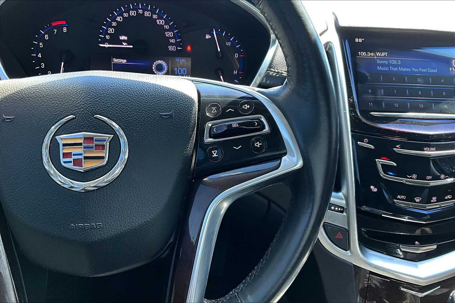 2015 Cadillac SRX Performance photo 22