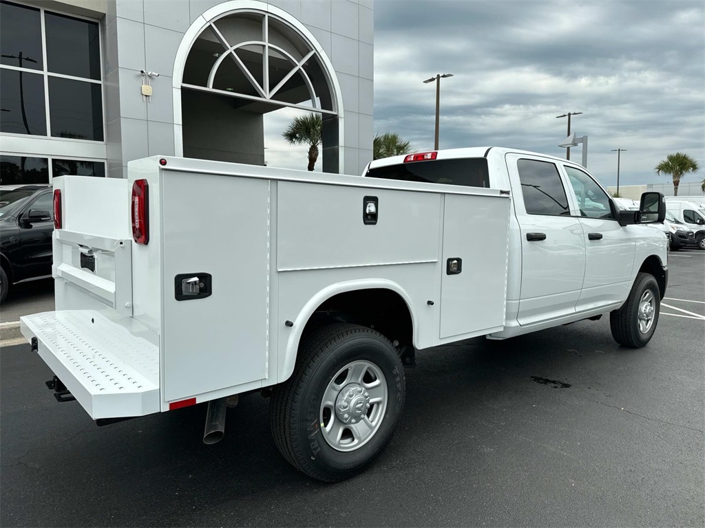 2024 Ram 2500 Tradesman photo 3