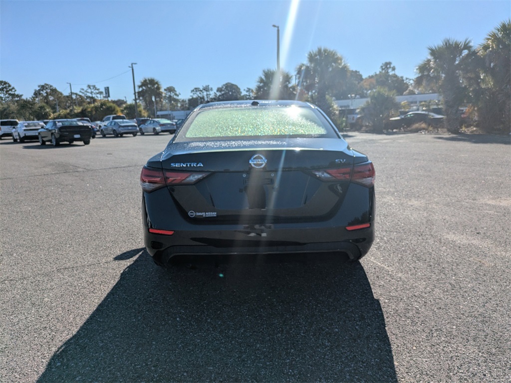 2023 Nissan Sentra SV photo 4