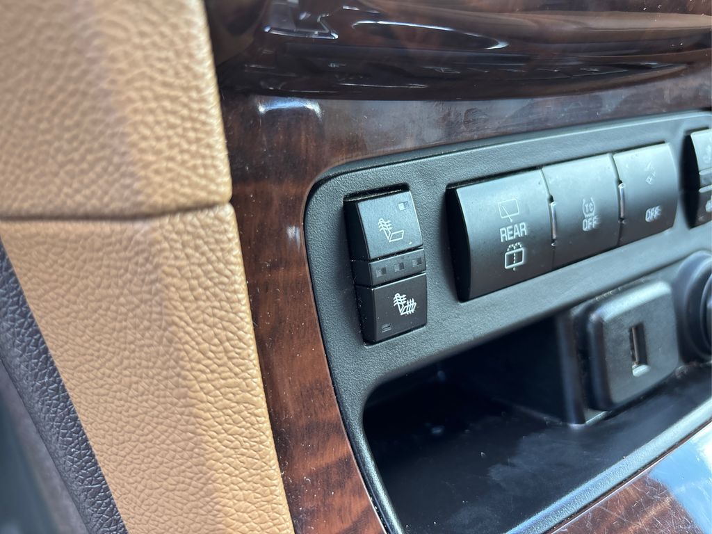 2017 Buick Enclave Leather photo 27