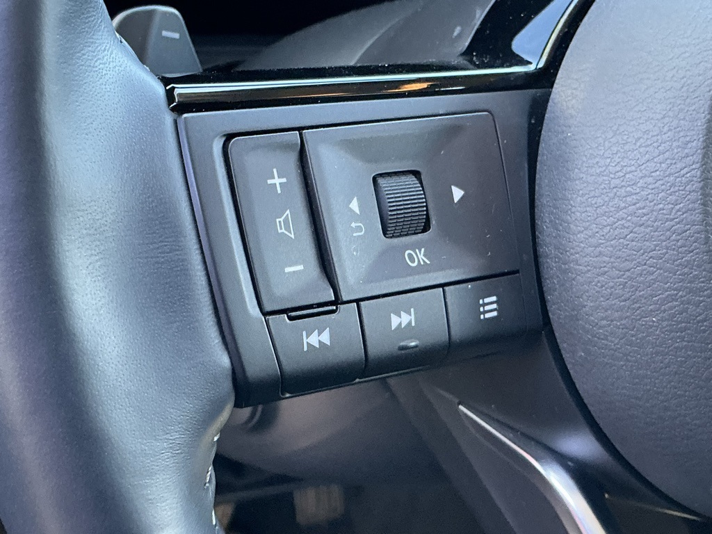 2024 Nissan Pathfinder Platinum photo 4
