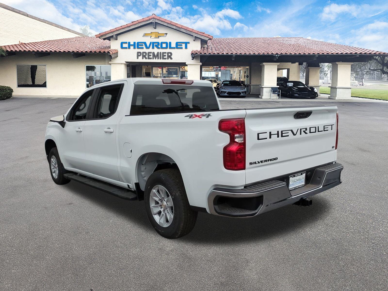 2024 Chevrolet Silverado 1500 LT photo 3