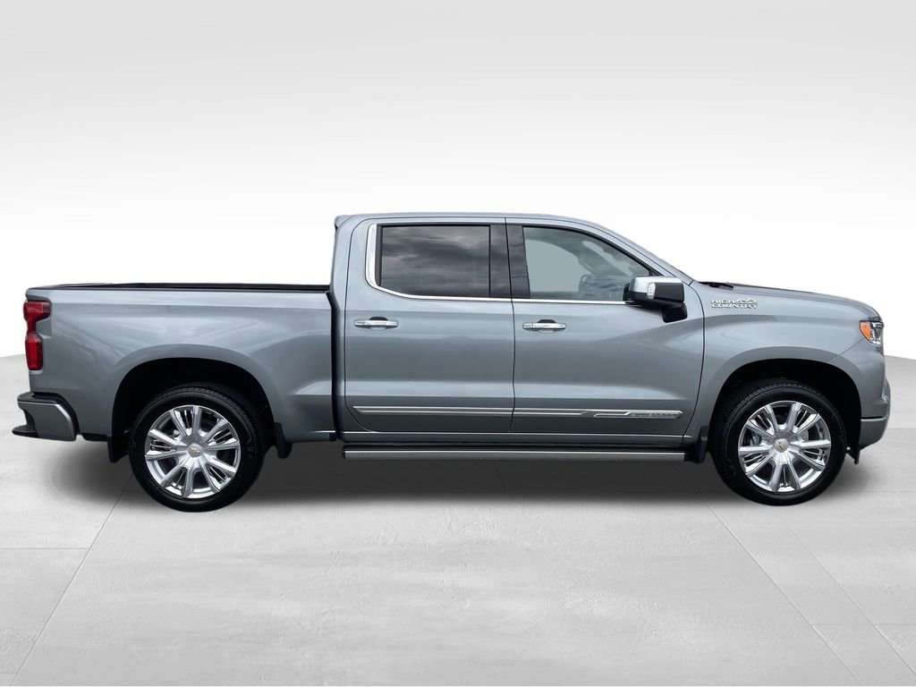 2026 Chevrolet Silverado 1500 High Country photo 4