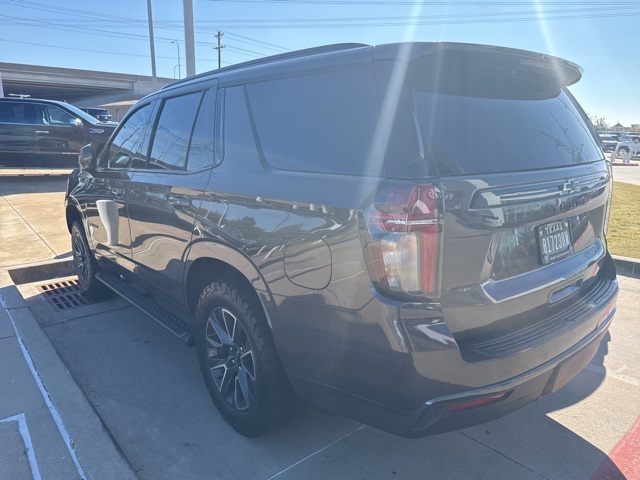 2021 Chevrolet Tahoe Z71 photo 2