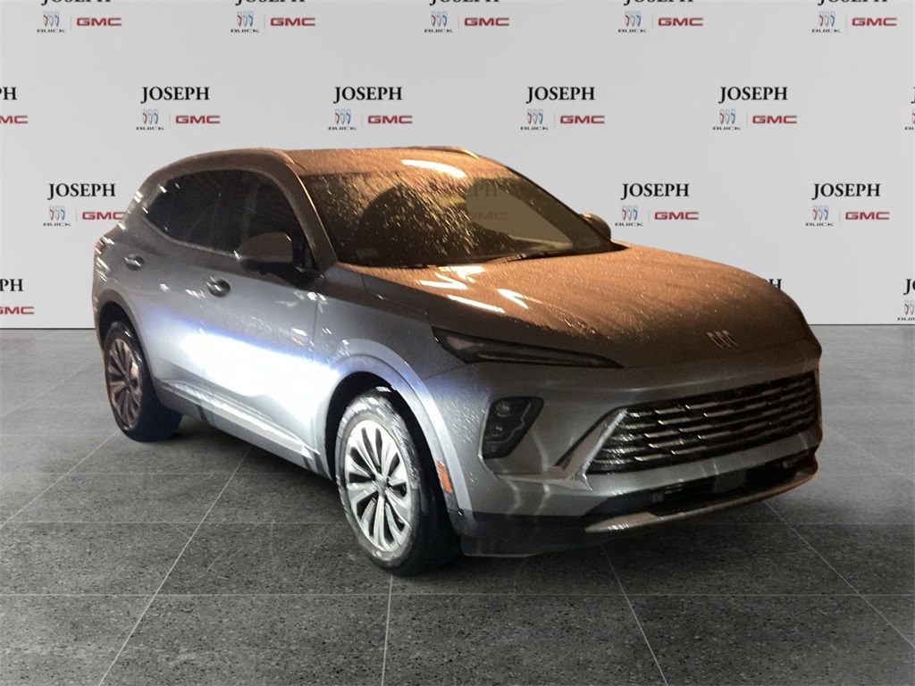 2025 Buick Envision Preferred's photo