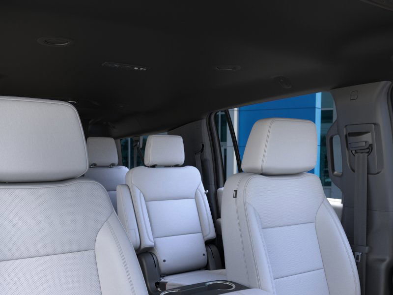 2025 Chevrolet Suburban Premier photo 24
