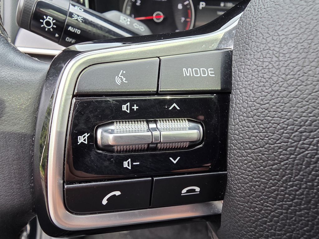 2023 Kia Sorento S photo 20