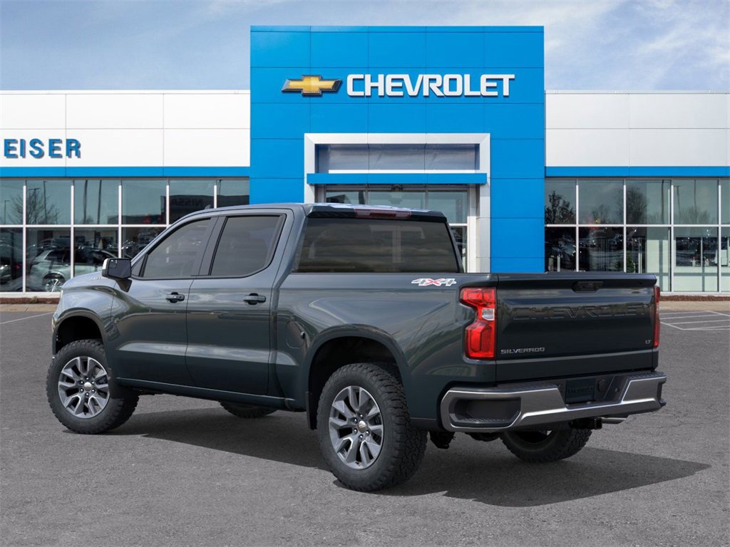 2026 Chevrolet Silverado 1500 LT photo 2