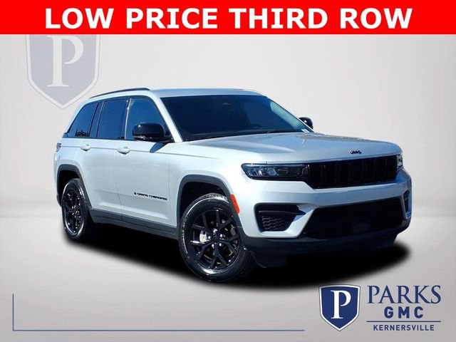 2024 Jeep Grand Cherokee Altitude's photo