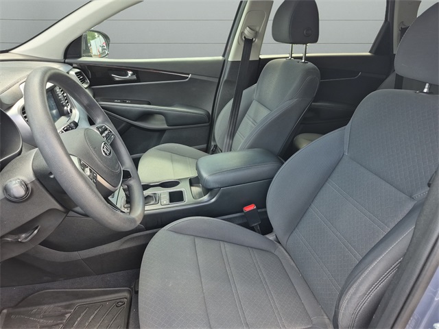 2019 Kia Sorento L photo 28