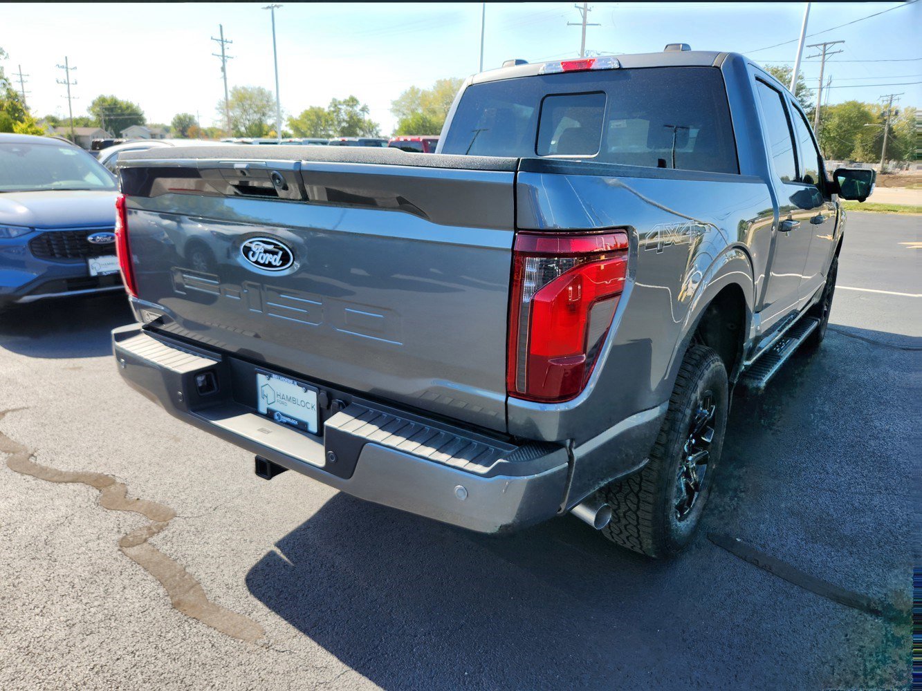 2025 Ford F-150 XLT photo 2
