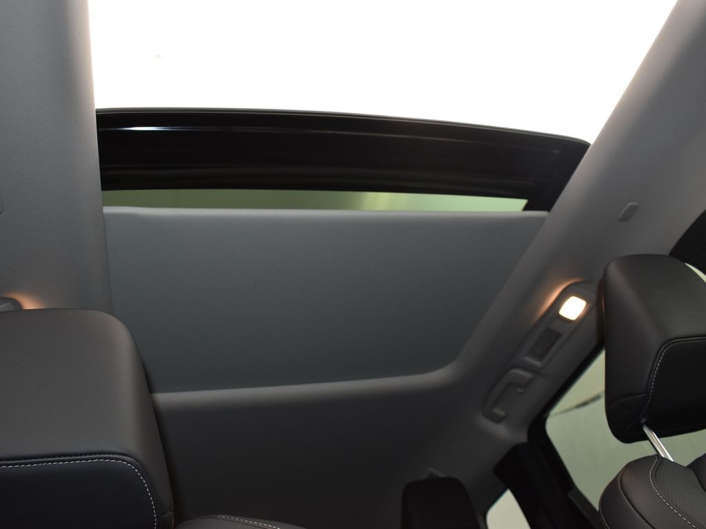 2025 Infiniti QX60 Pure photo 24