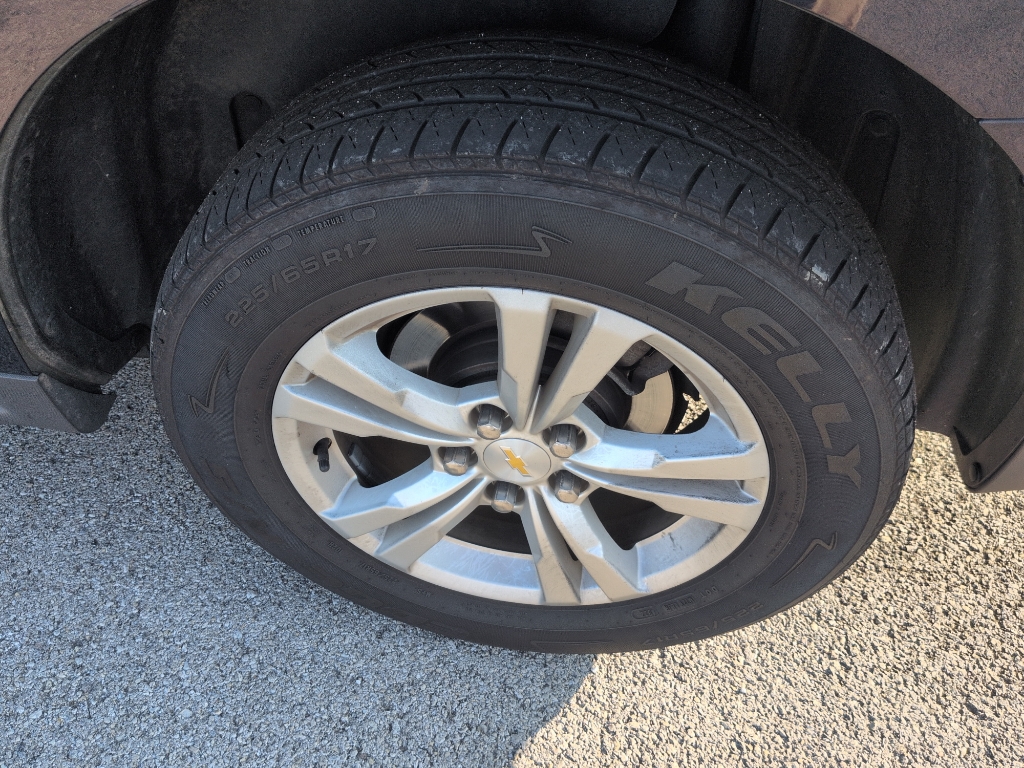 2015 Chevrolet Equinox LT photo 5
