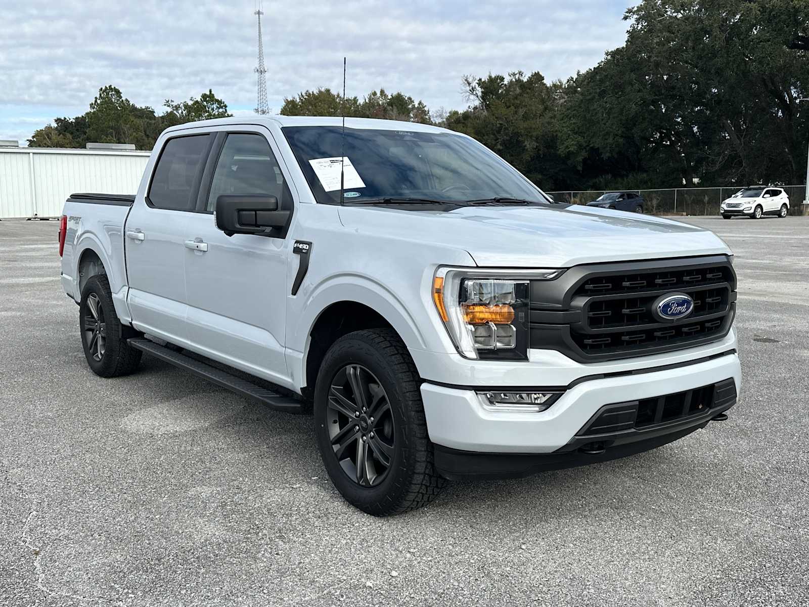2022 Ford F-150 XLT's photo
