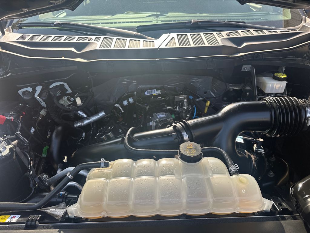 2023 Ford F-150 XLT photo 22