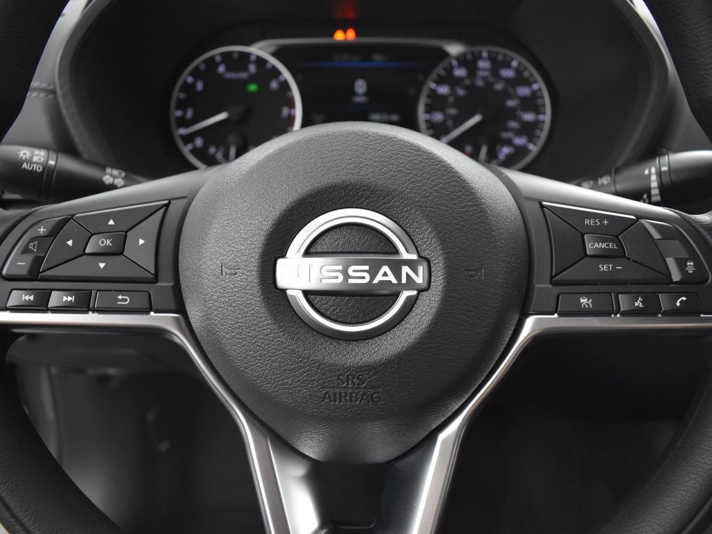 2025 Nissan Sentra SV photo 27