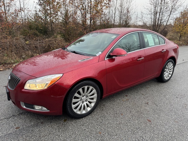 2013 Buick Regal Premium 1