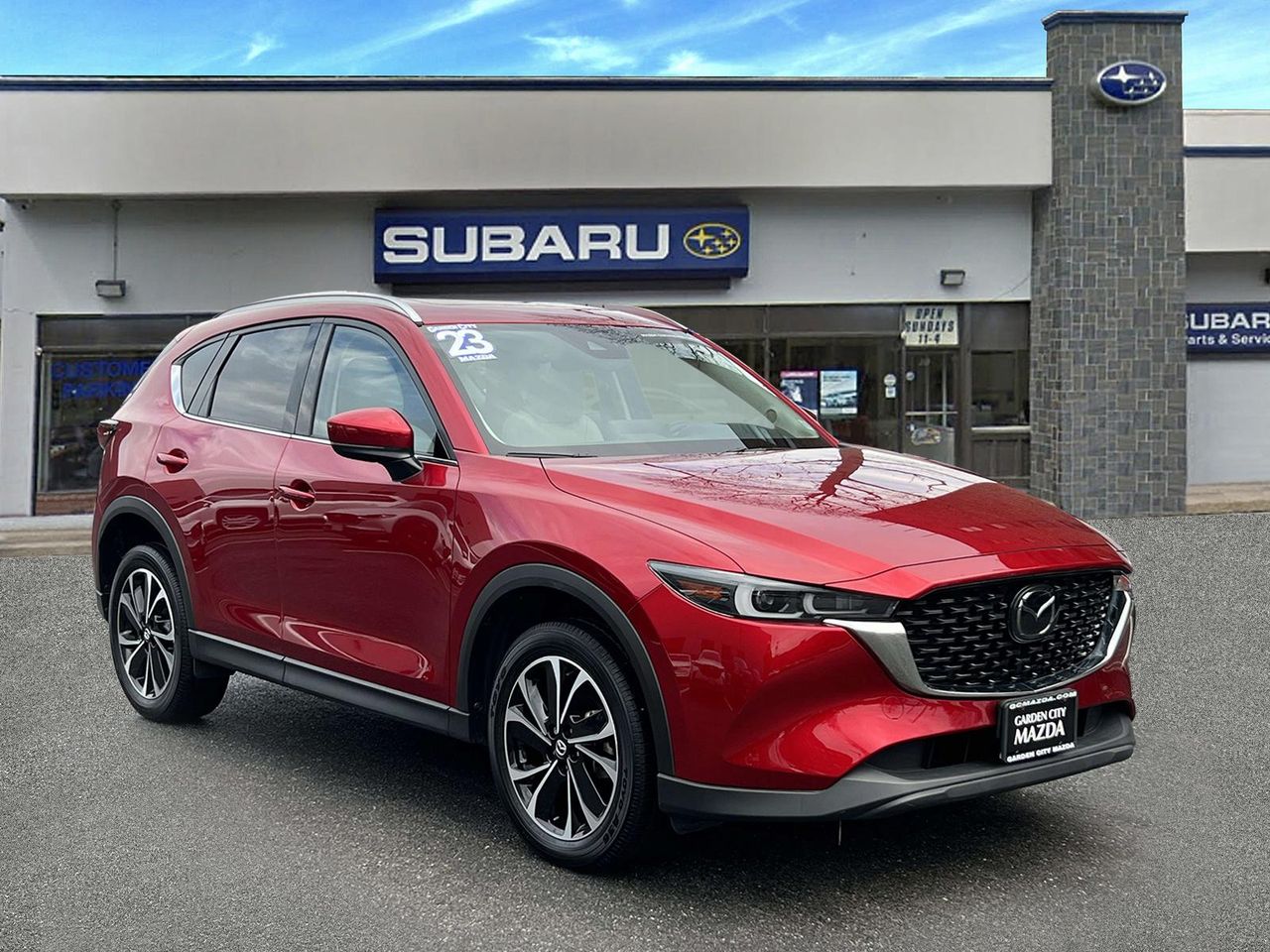 2023 Mazda CX-5 S Premium package's photo