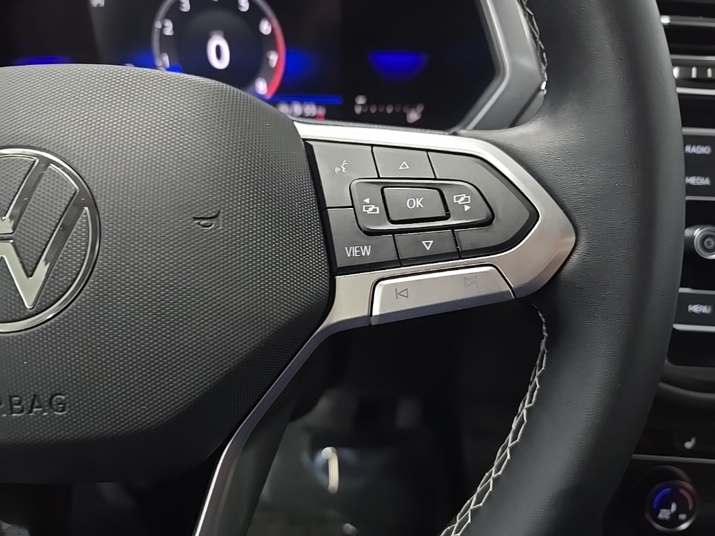 2022 Volkswagen Tiguan S photo 20