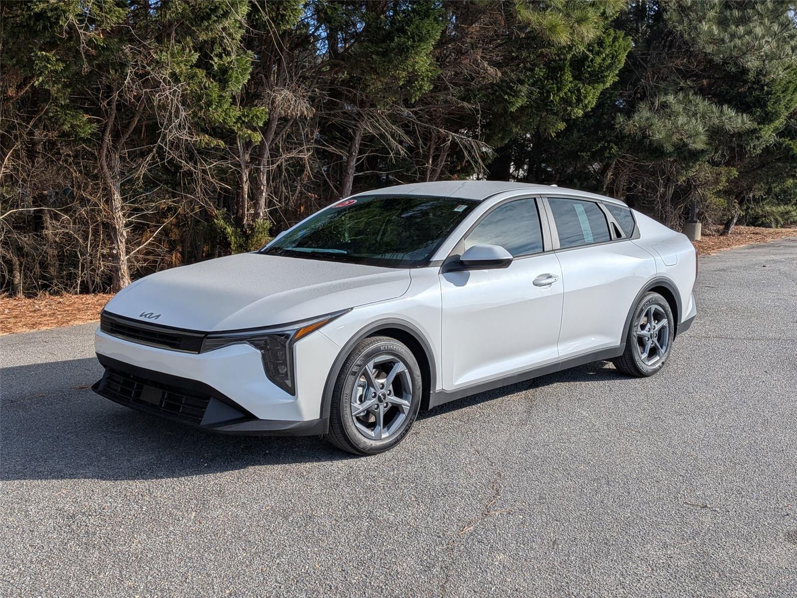 2025 Kia K4 LXS's photo