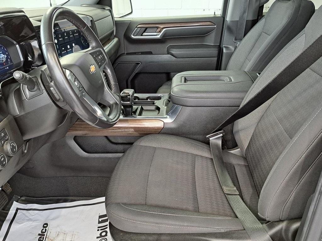 2022 Chevrolet Silverado 1500 LT photo 19