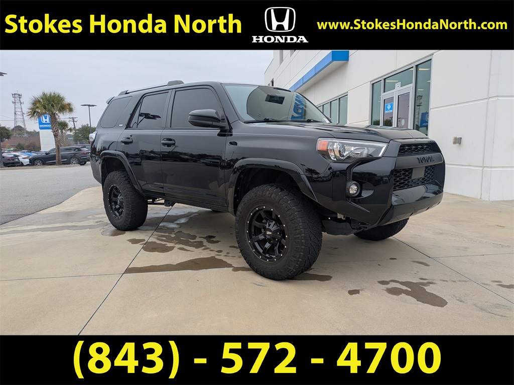 2023 Toyota 4Runner SR5's photo