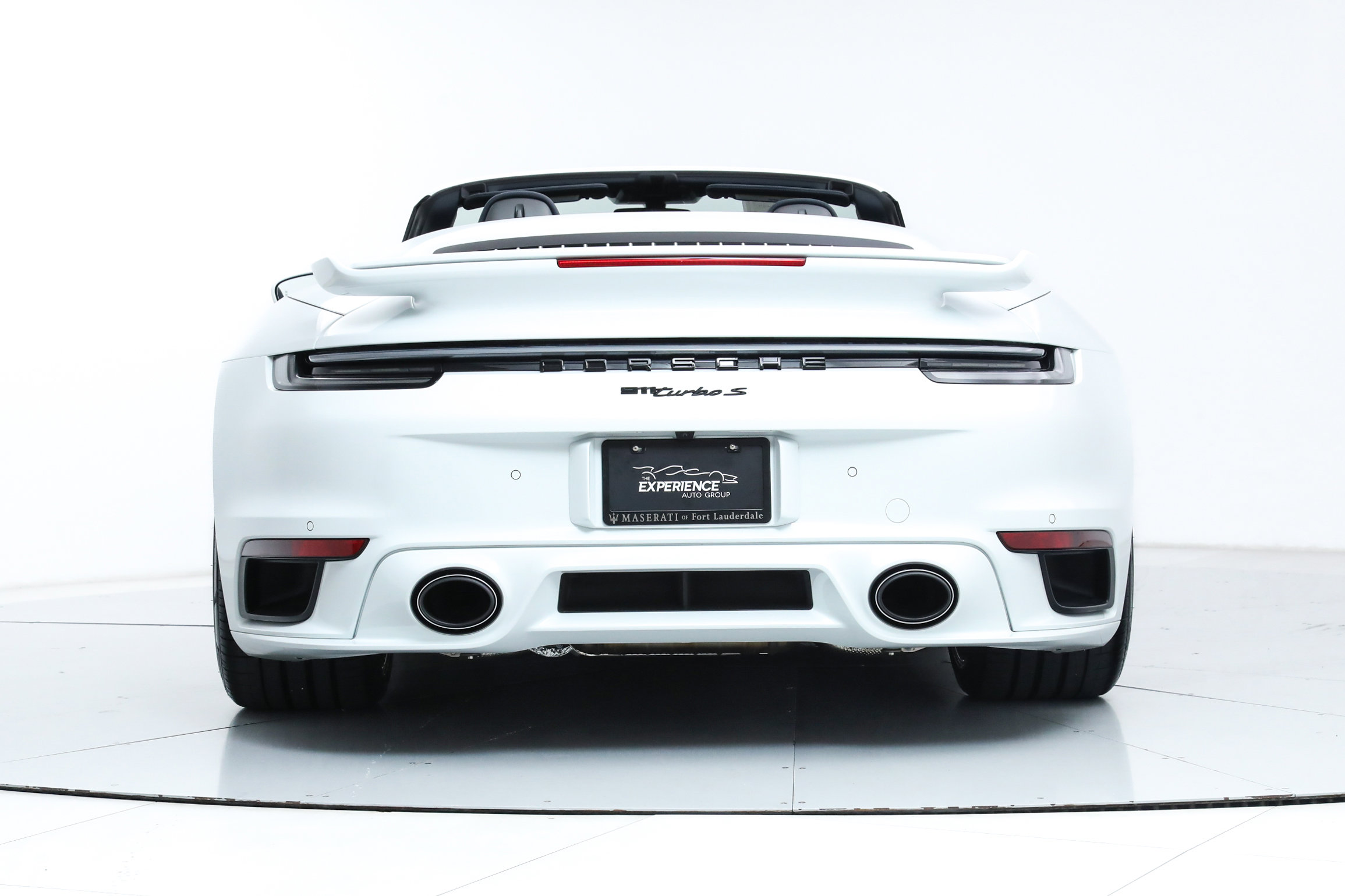2025 Porsche 911 Turbo S Cabriolet photo 5