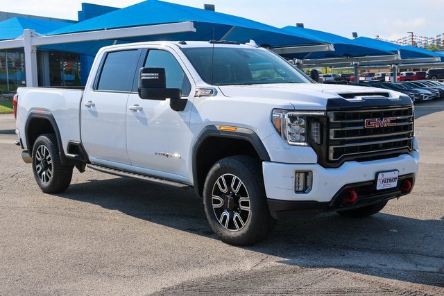 2022 GMC Sierra 2500HD AT4's photo