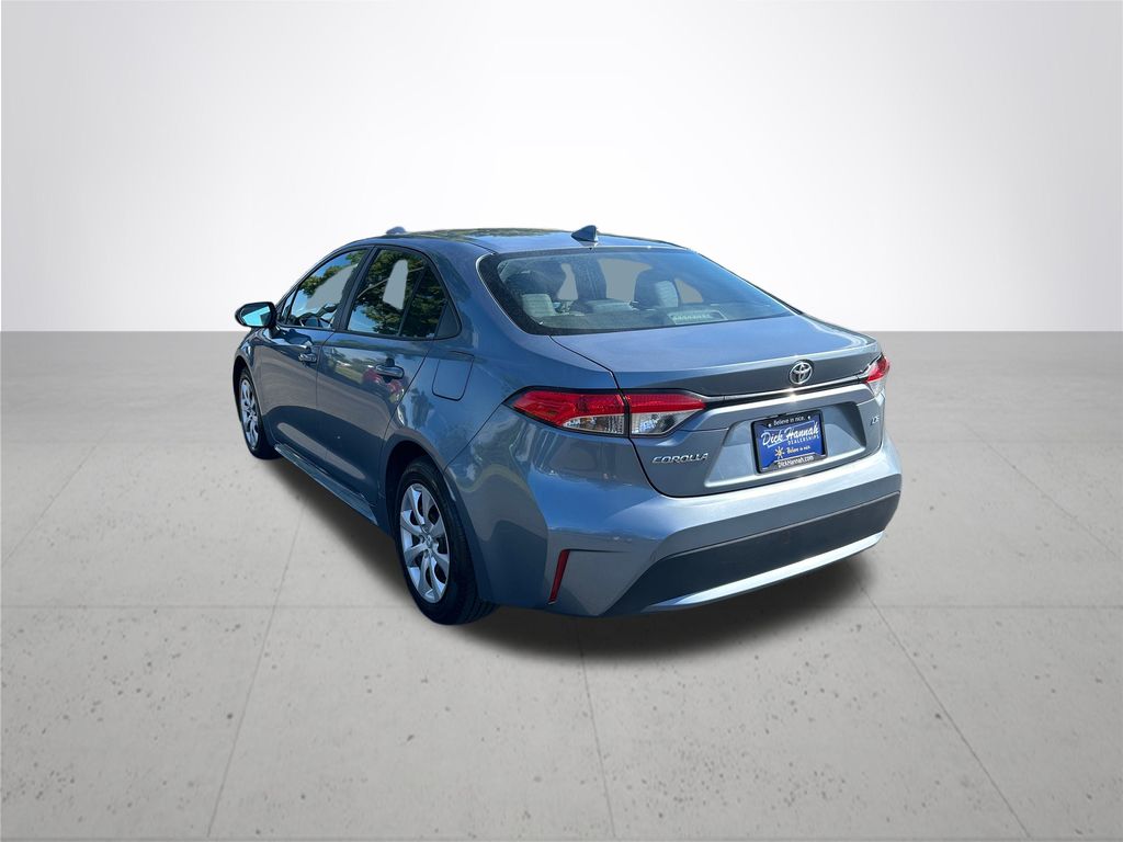 2022 Toyota Corolla LE photo 8