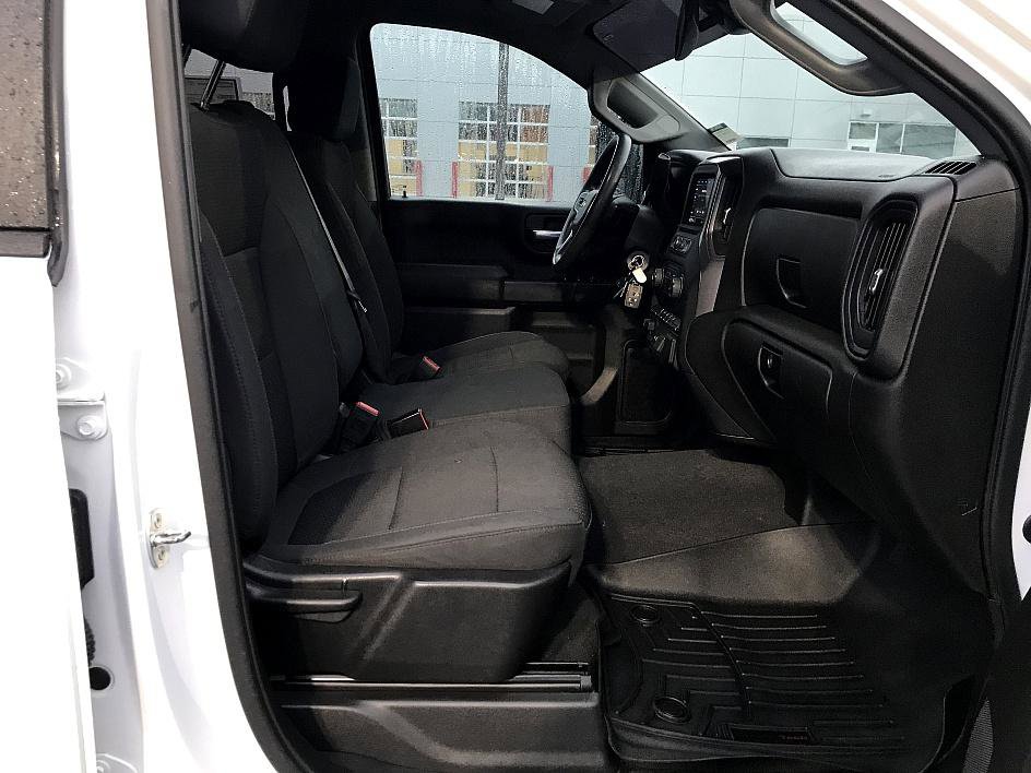 2022 Chevrolet Silverado 2500HD Custom photo 13
