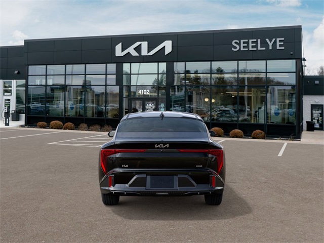 2025 Kia K4 GT-Line Turbo photo 3
