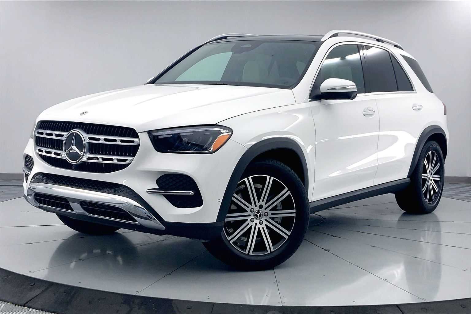 2026 Mercedes-Benz GLE GLE350's photo