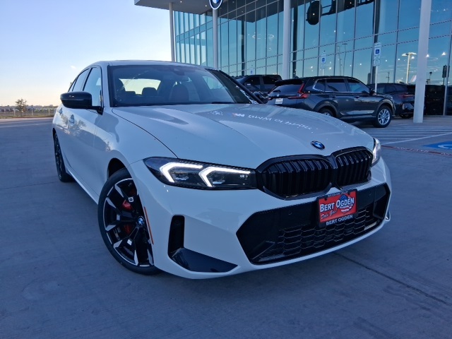 2026 BMW 3 Series 330i's photo