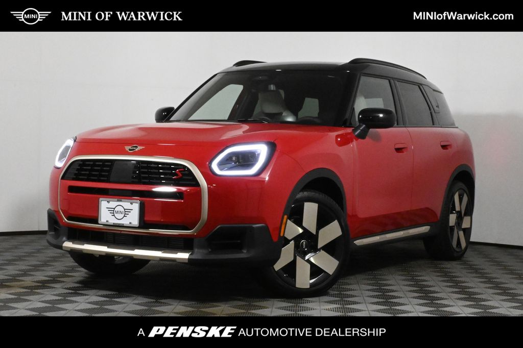2025 MINI Countryman S's photo