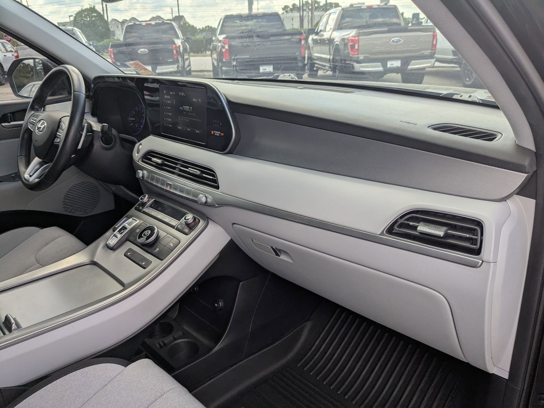 2020 Hyundai Palisade SEL photo 35