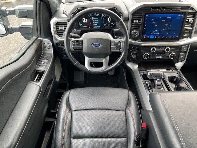 2021 Ford F-150 Lariat photo 25