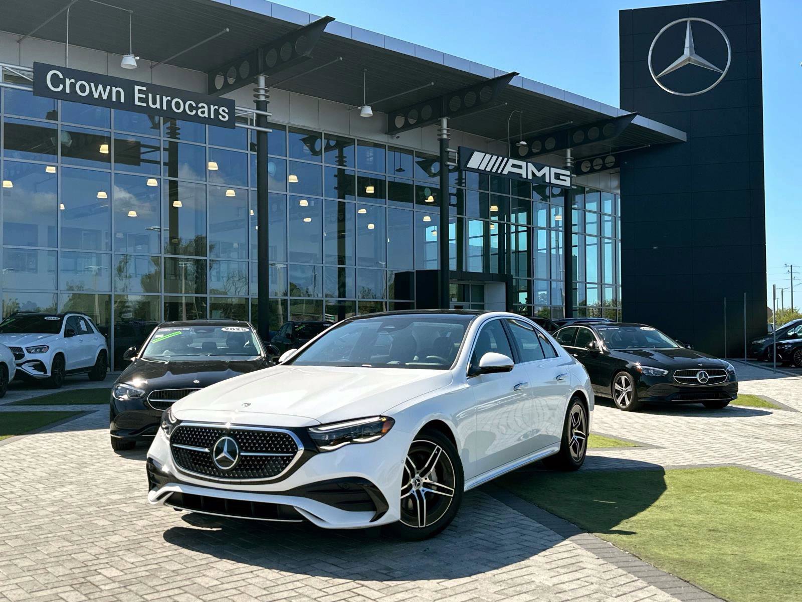 2025 Mercedes-Benz E-Class E350's photo