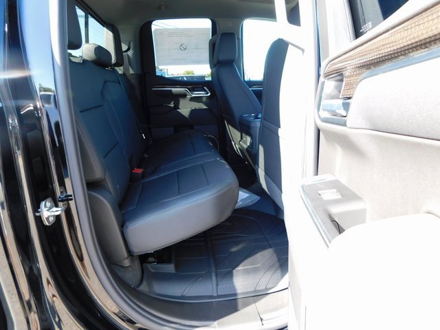 2026 Chevrolet Silverado 1500 RST photo 25