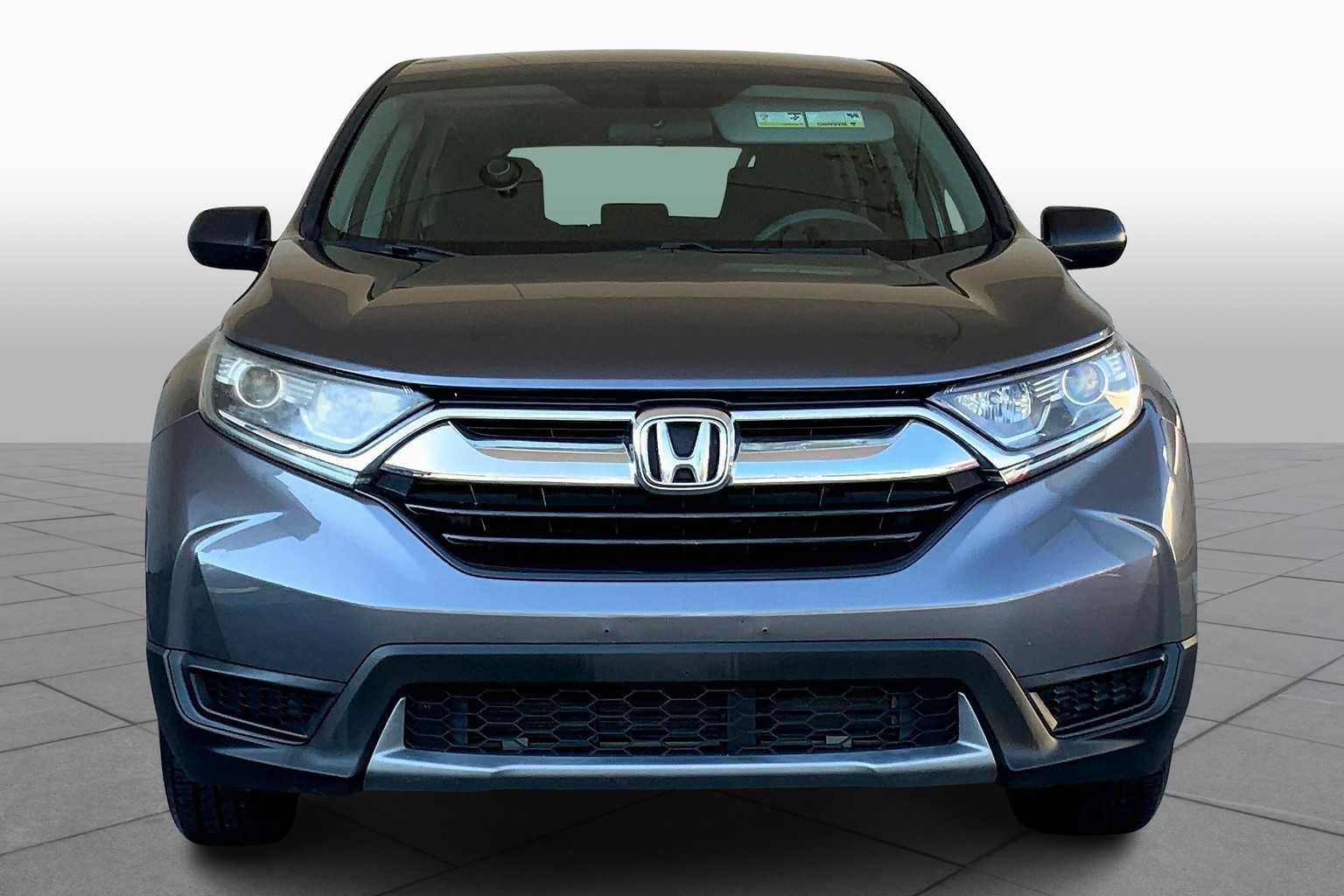 2019 Honda CR-V LX photo 3