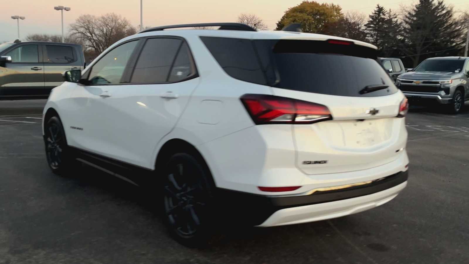 2022 Chevrolet Equinox RS photo 4