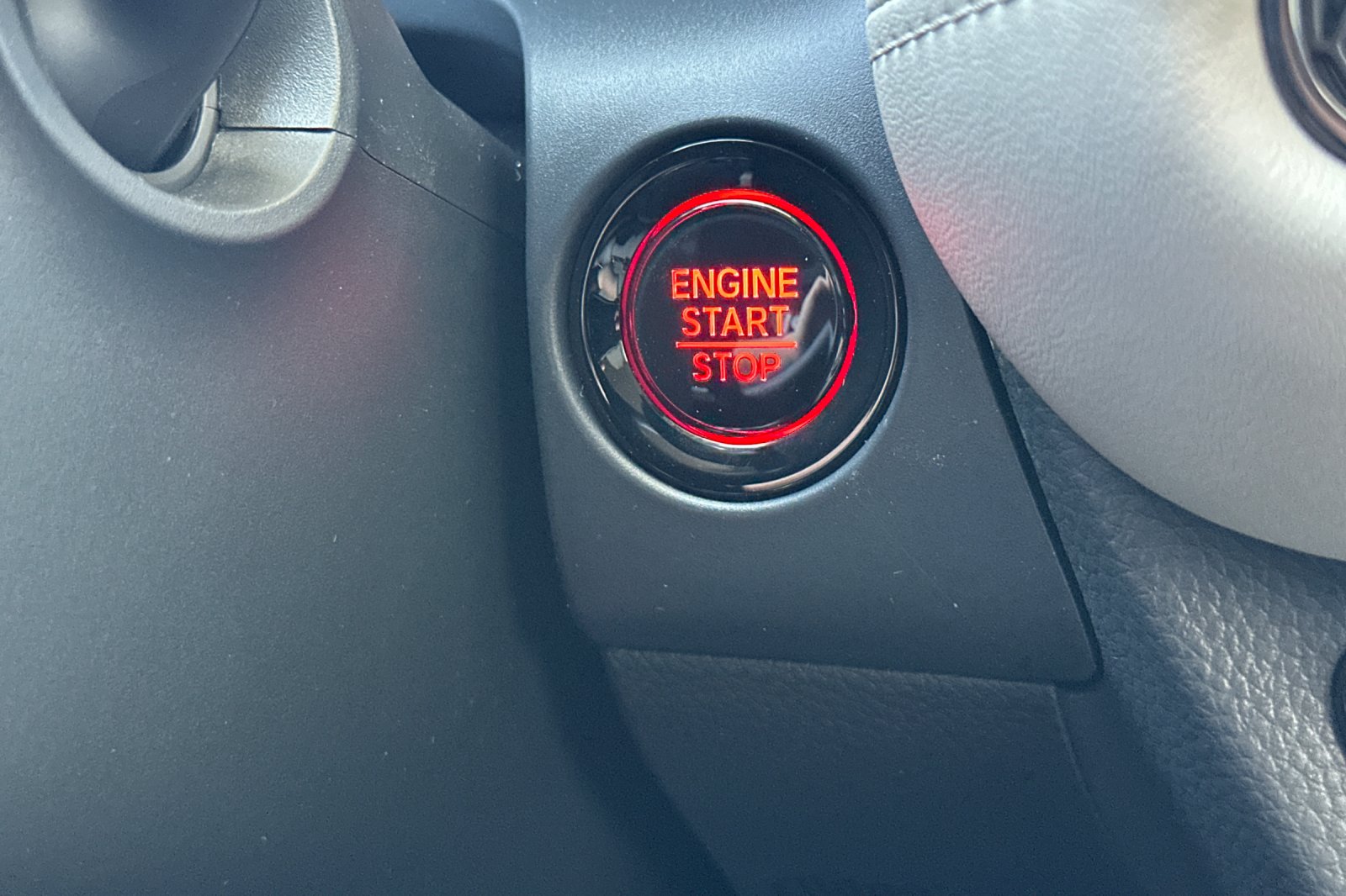 2026 Honda HR-V LX photo 21