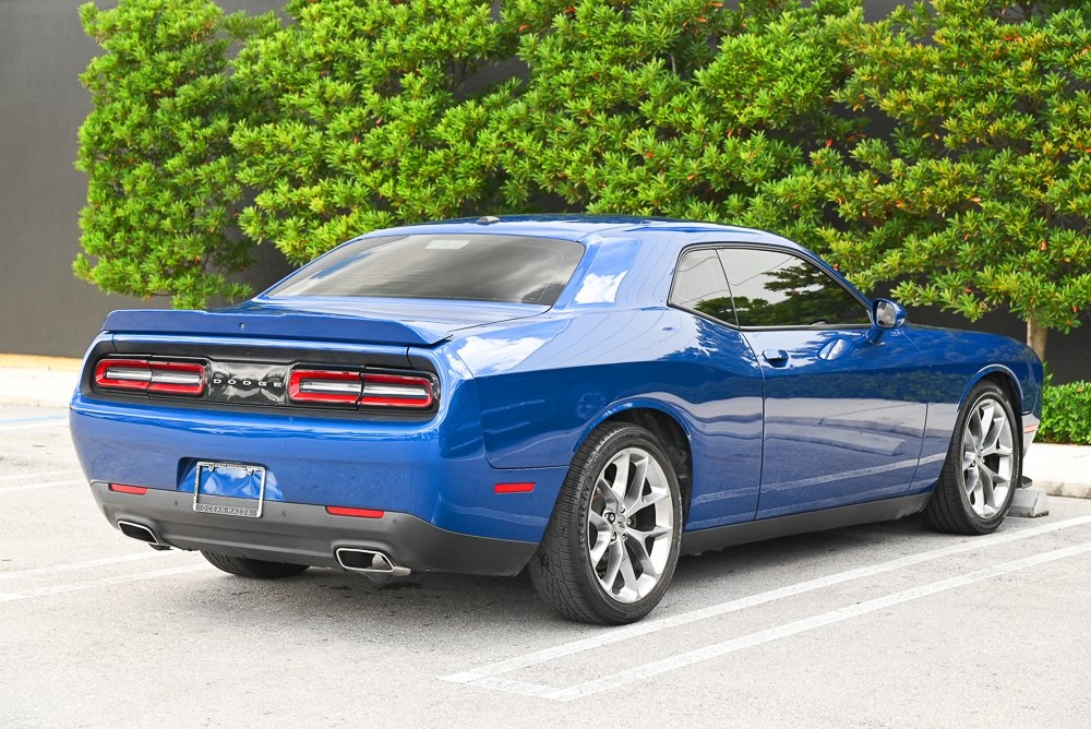 2021 Dodge Challenger GT photo 3