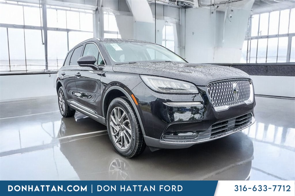 2022 Lincoln Corsair Standard photo 29