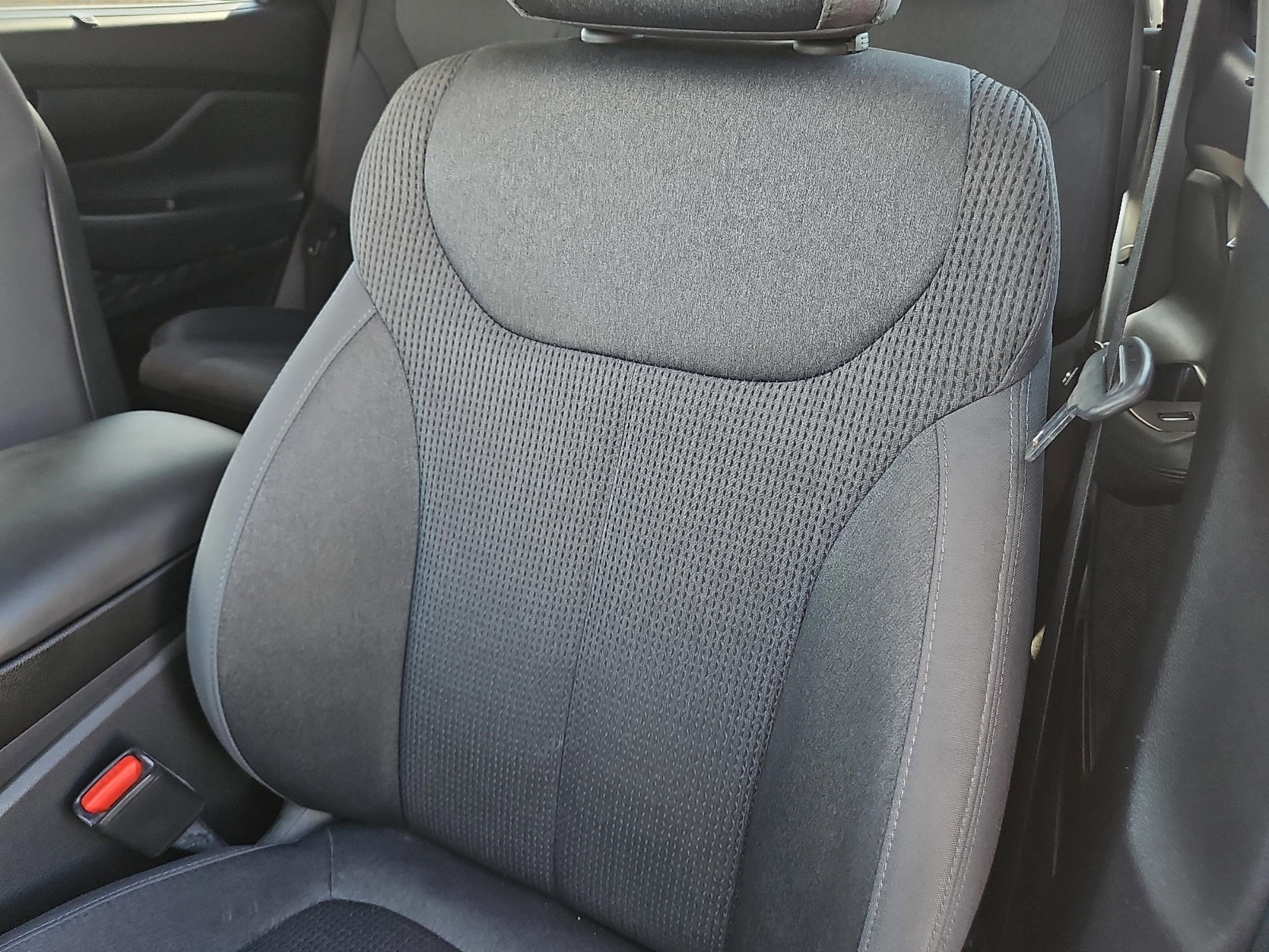 2021 Hyundai Santa Fe SEL Convenience photo 21