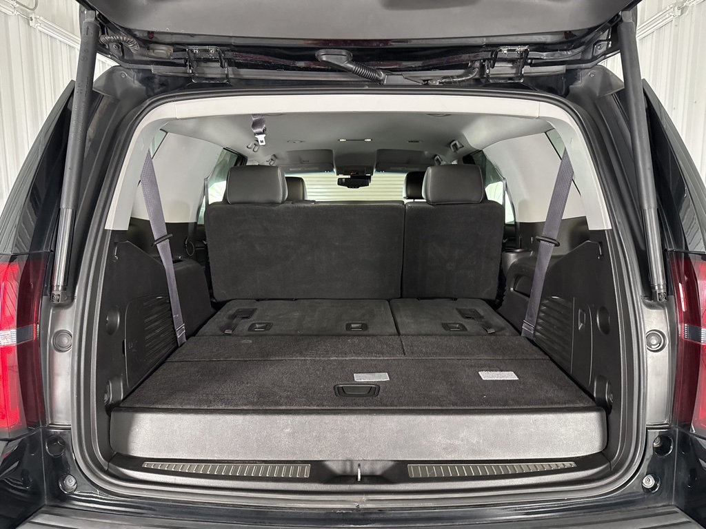2016 Chevrolet Tahoe LT photo 9