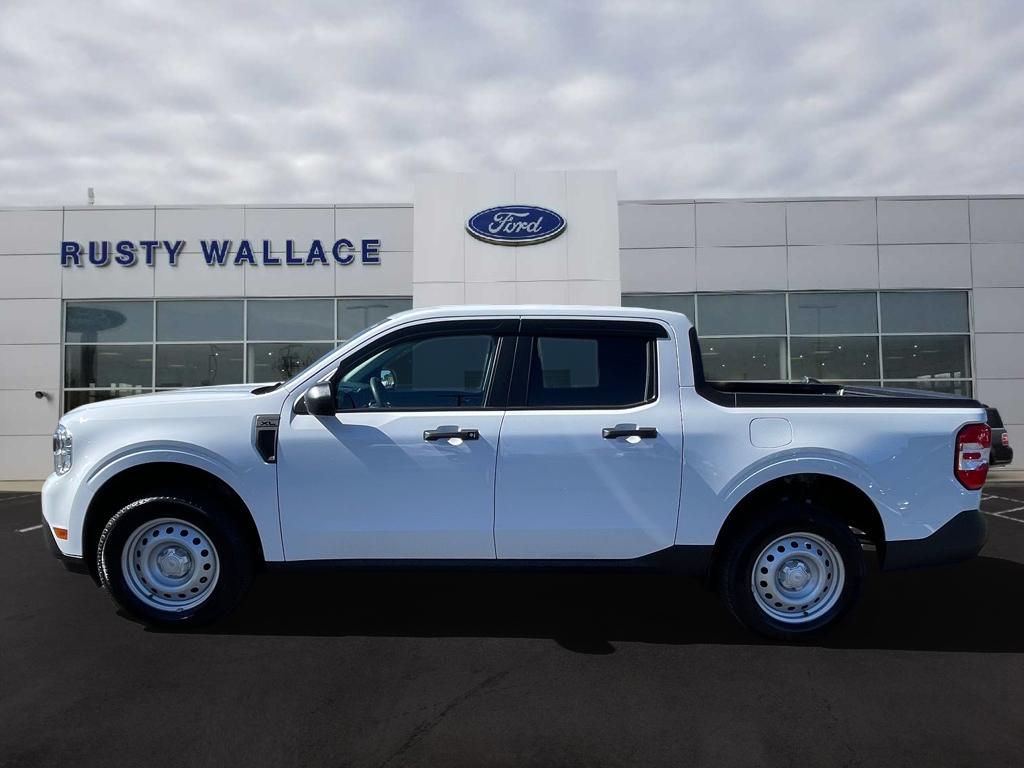 2023 Ford Maverick XL's photo