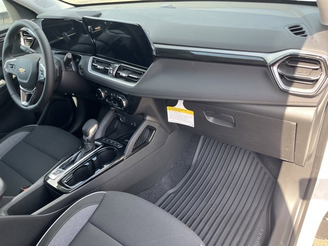 2026 Chevrolet Trailblazer LT photo 16