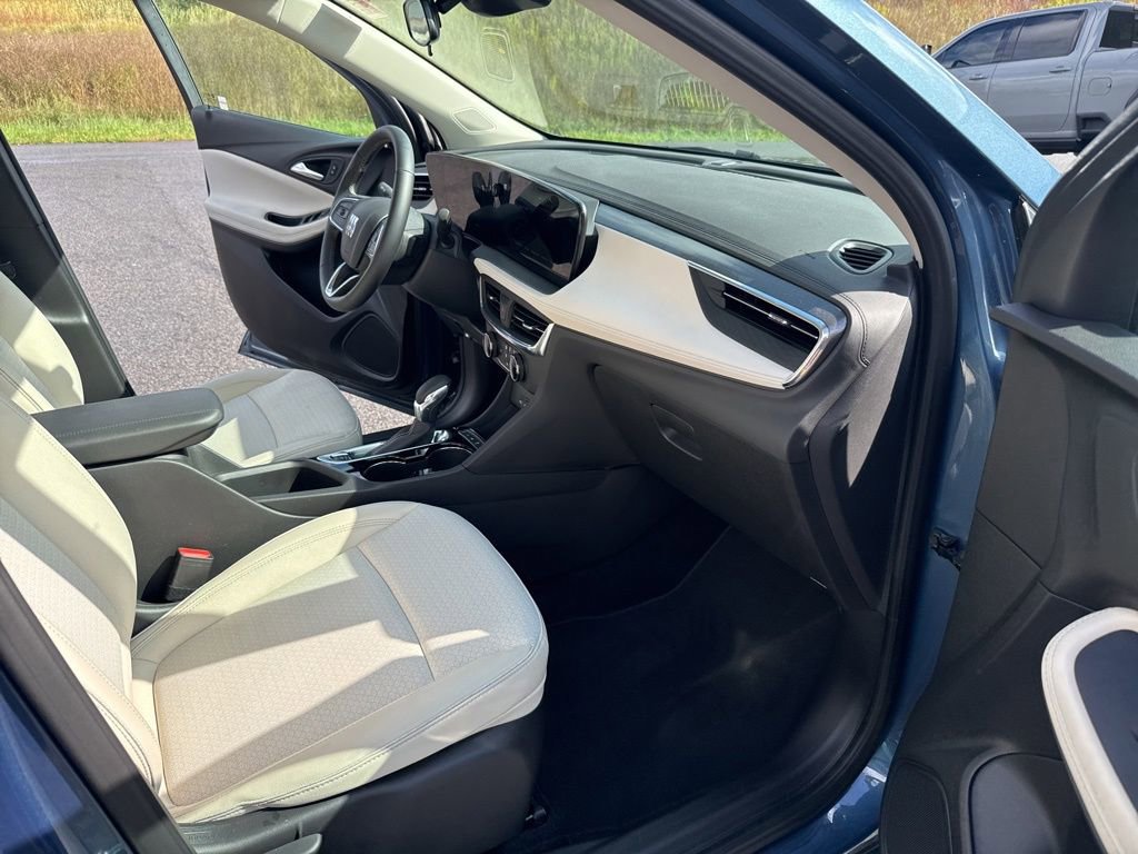2025 Buick Encore GX Preferred photo 14