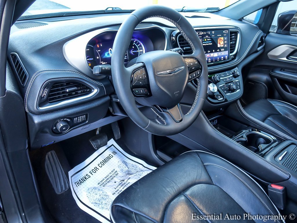 2022 CHRYSLER PACIFICA - Image 12